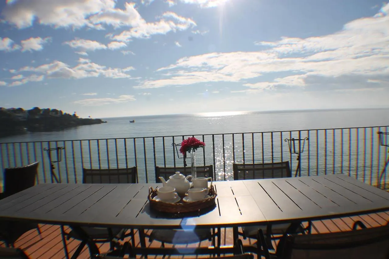 Casa de Férias Agi Gaviota Villa Roses Espanha